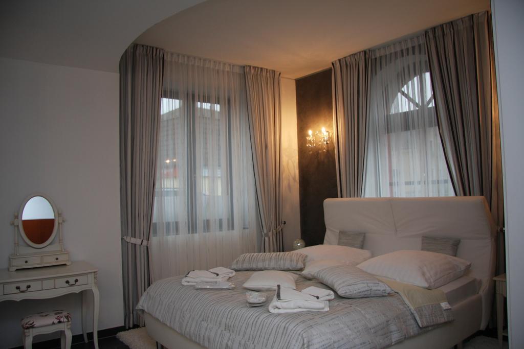 Hotel Da Gianni Gmbh Oranienburg Quarto foto